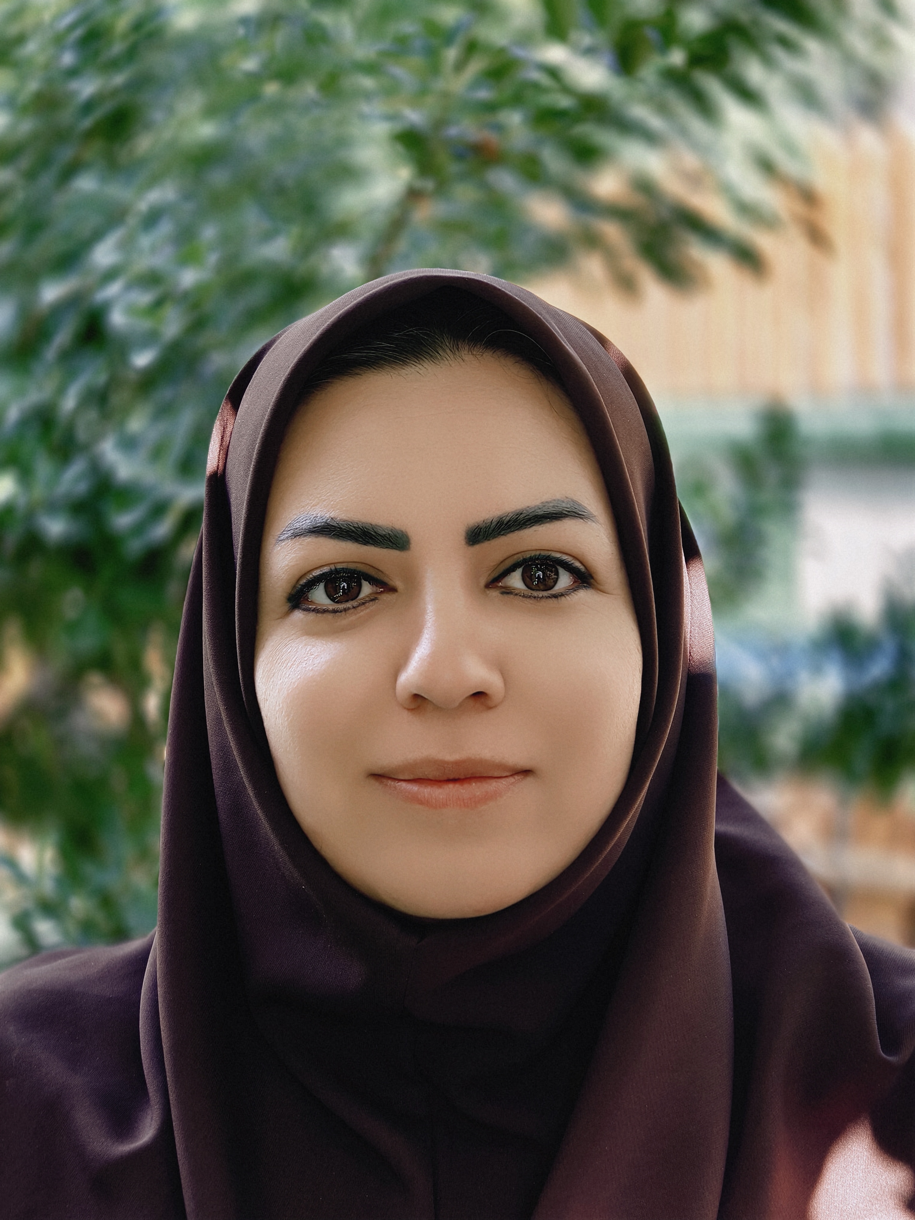 خانم منصوره صحراگرد
